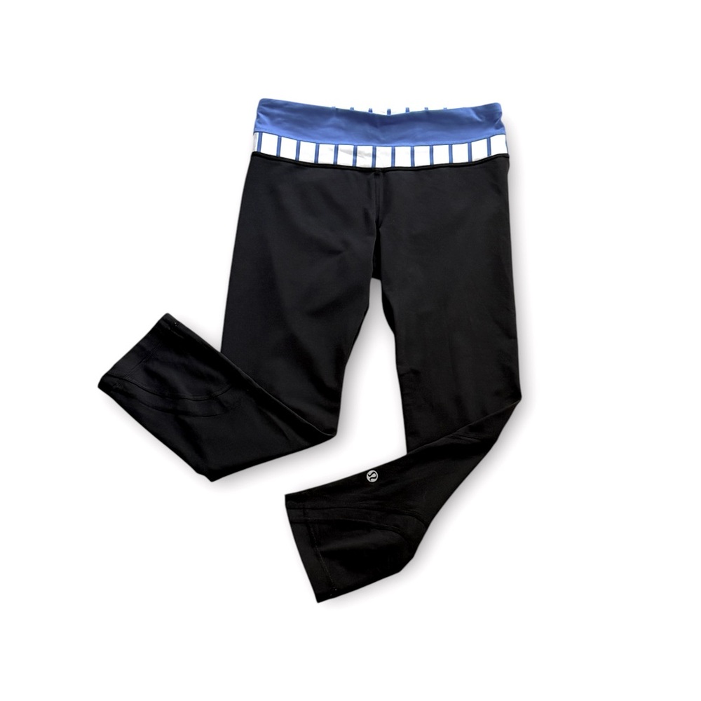 Women’s Lululemon Black Blue Cropped Leggings! Size 4!